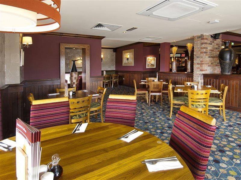 Premier Inn Bedford South Kempston Eksteriør billede
